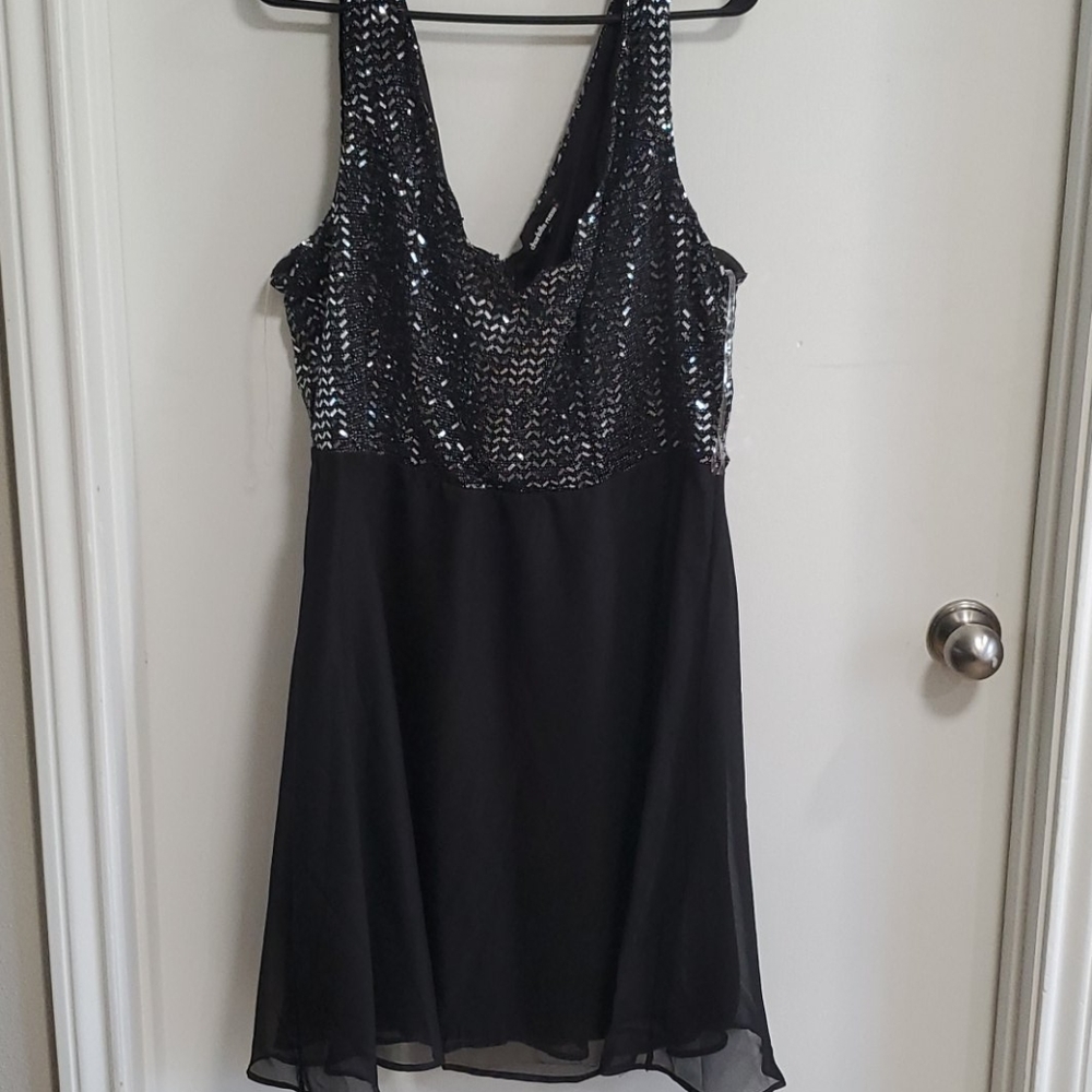 Charlotte Russe sequence party skater dress 2X